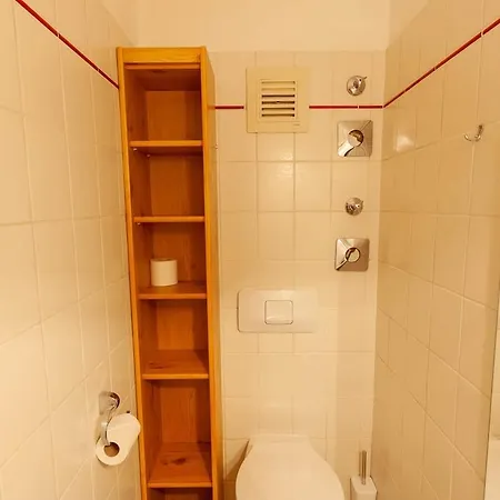 Rose Apartment