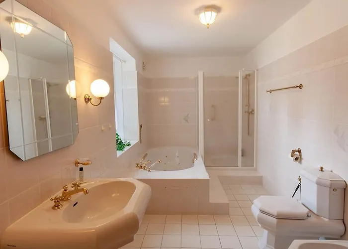 Rose Браунлаге